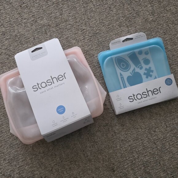 Stasher BRAND NEW Set: one Stand-up Mega and one Sandwich - Picture 1 of 7